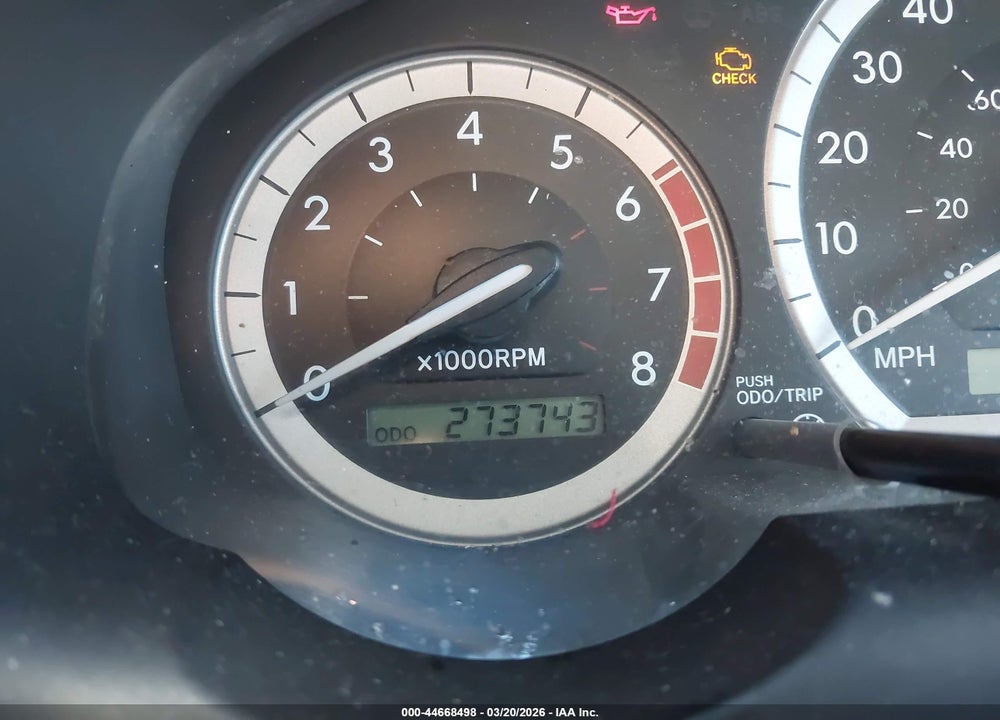 2005 TOYOTA SIENNA XLE LIMITED VIN: 5TDZA22C85S238724