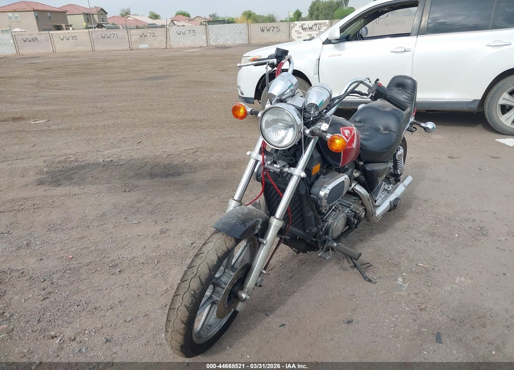 2006 KAWASAKI VN750 VIN: JKAVNDA156B556575