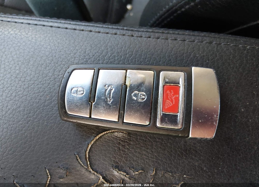 2010 VOLKSWAGEN CC SPORT VIN: WVWMN7AN5AE564138