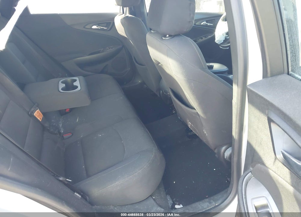 2018 CHEVROLET MALIBU 1LS VIN: 1G1ZB5ST4JF105587