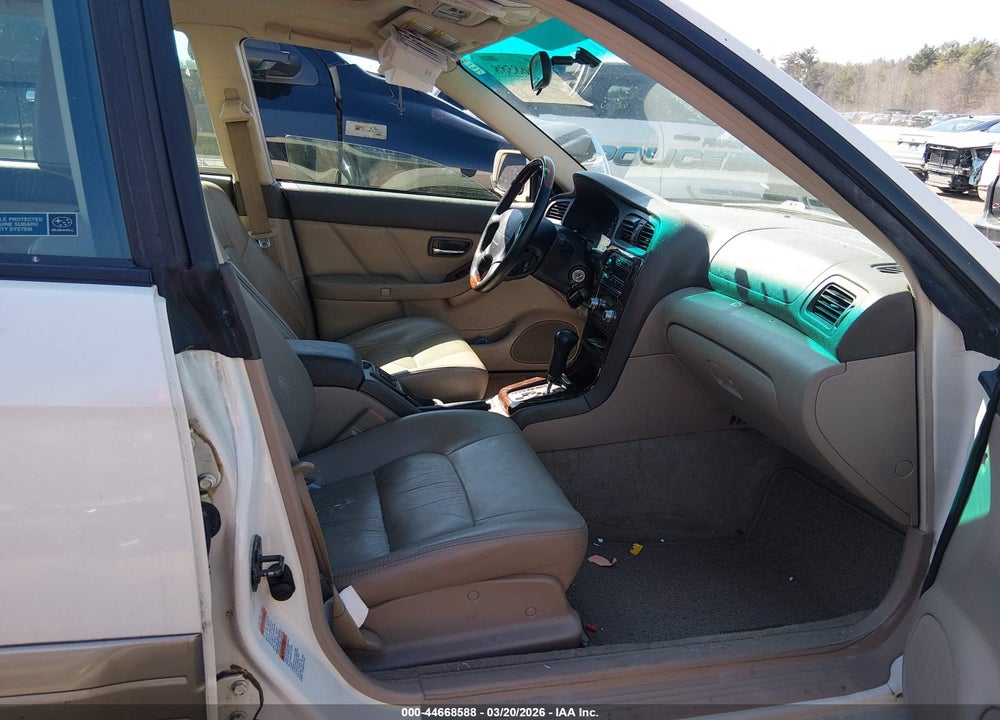 2001 SUBARU OUTBACK H6-3.0 VIN: 4S3BH896117645966