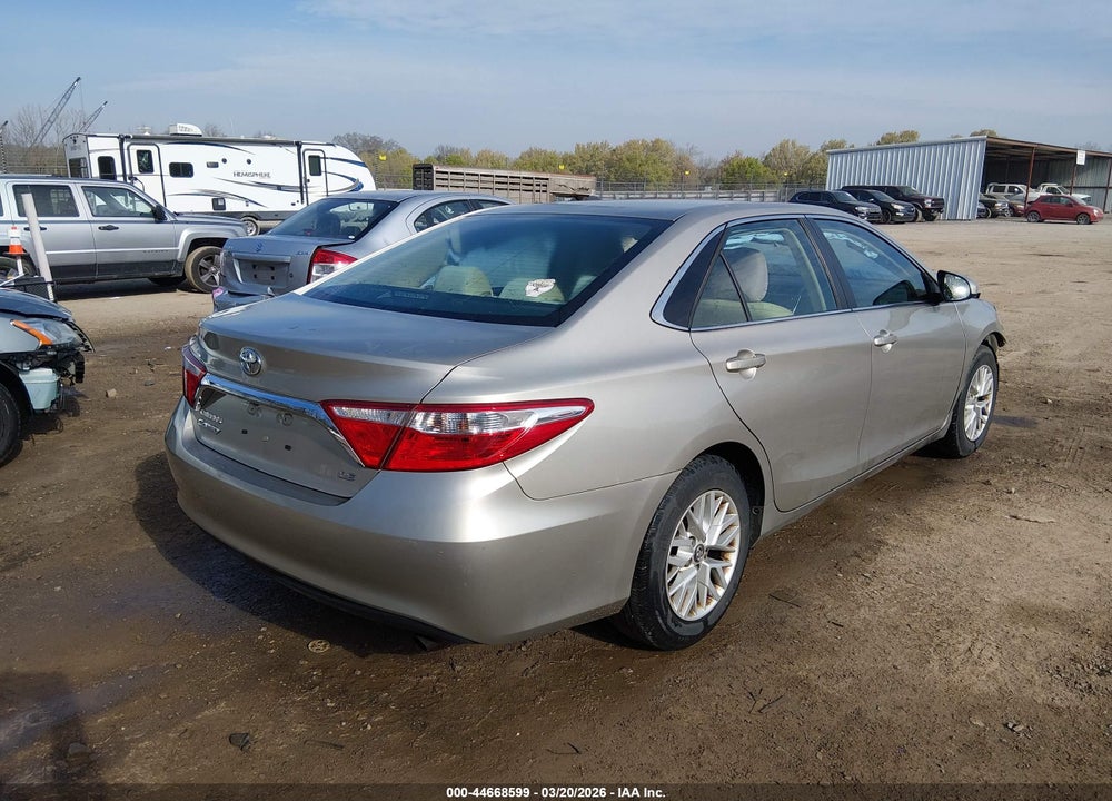 2016 TOYOTA CAMRY LE VIN: 4T4BF1FK0GR572230