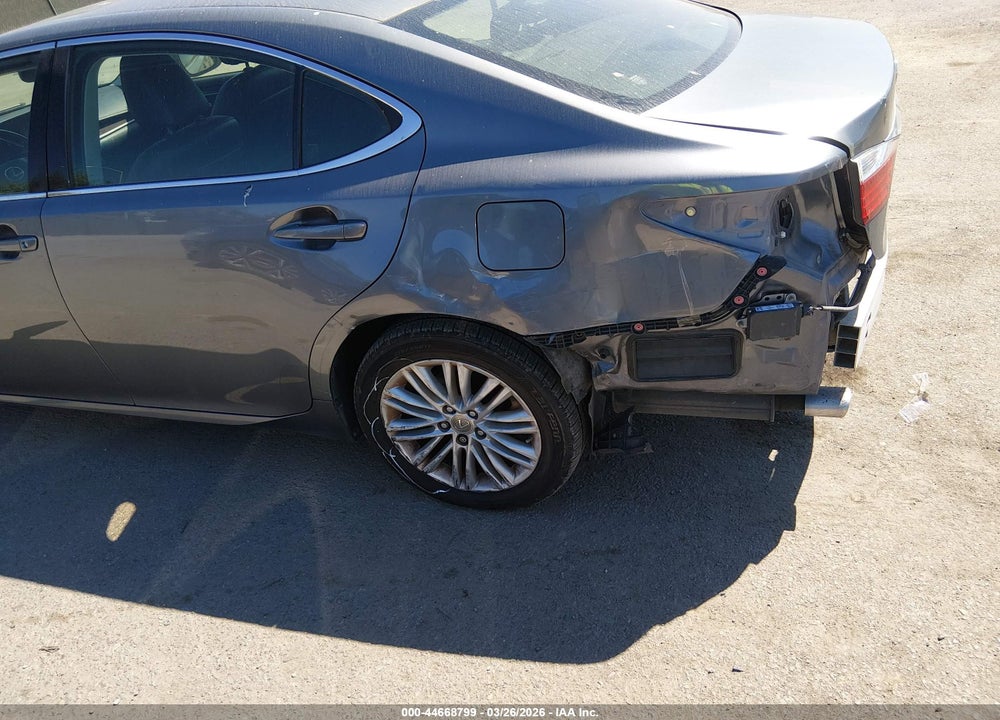 2014 LEXUS ES 350 VIN: JTHBK1GGXE2118191