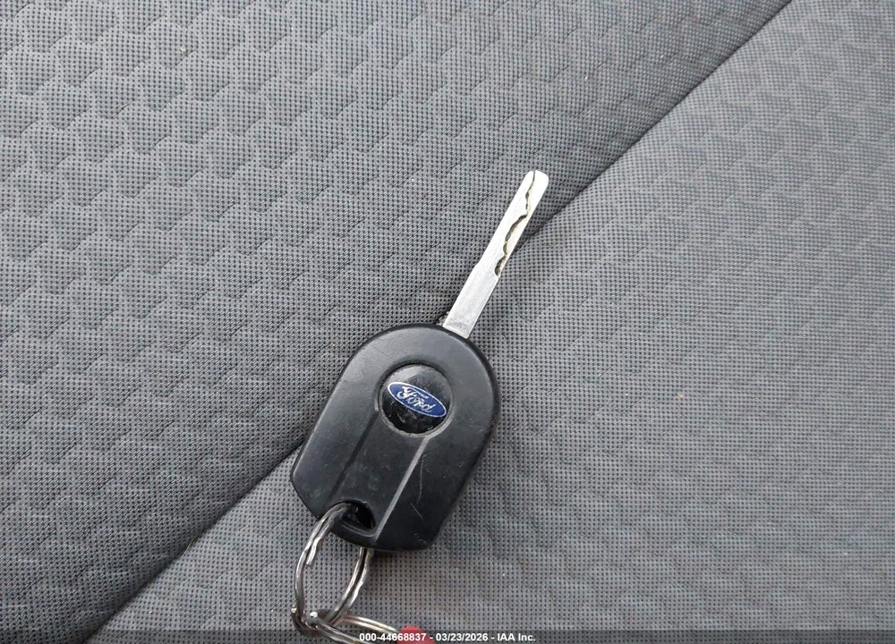 2017 FORD ESCAPE SE VIN: 1FMCU0GD9HUE05624
