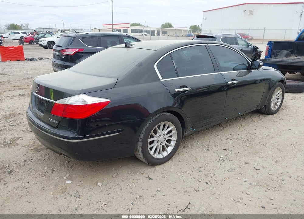 2011 HYUNDAI GENESIS 3.8 VIN: KMHGC4DE8BU117058
