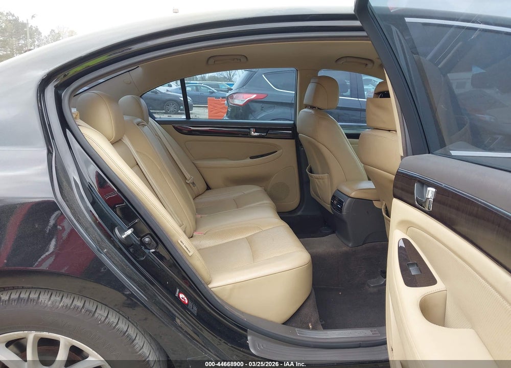 2011 HYUNDAI GENESIS 3.8 VIN: KMHGC4DE8BU117058