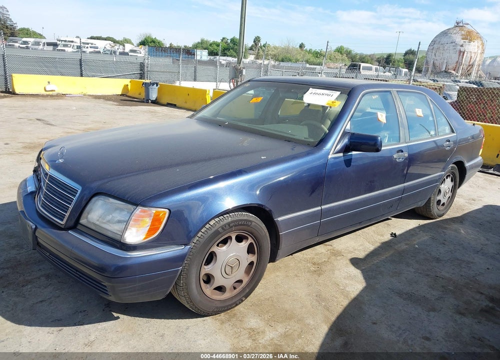 1995 MERCEDES-BENZ S 320W VIN: WDBGA32E6SA239179