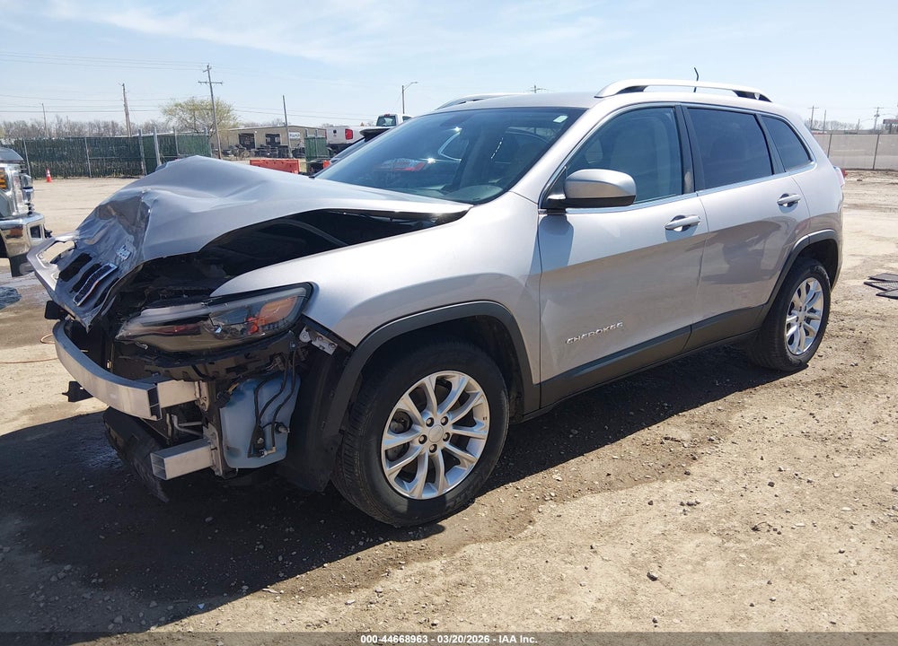 2019 JEEP CHEROKEE LATITUDE FWD VIN: 1C4PJLCBXKD248665
