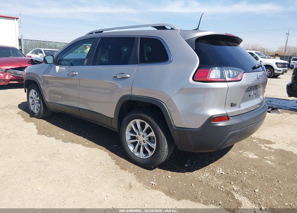 2019 JEEP CHEROKEE LATITUDE FWD VIN: 1C4PJLCBXKD248665