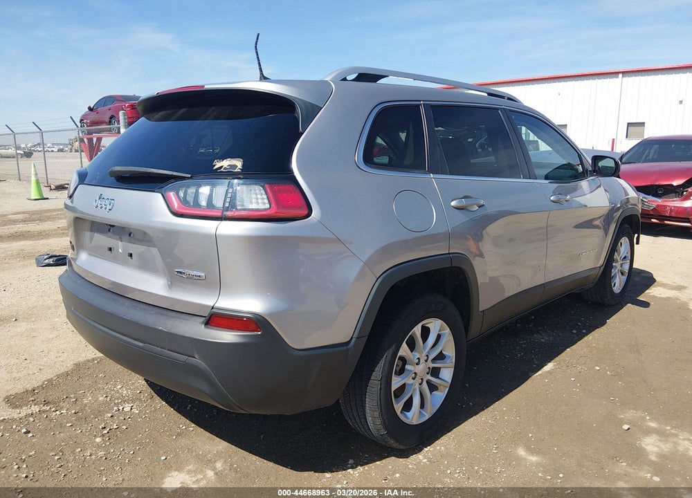 2019 JEEP CHEROKEE LATITUDE FWD VIN: 1C4PJLCBXKD248665