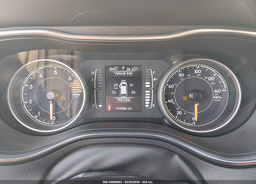 2019 JEEP CHEROKEE LATITUDE FWD VIN: 1C4PJLCBXKD248665