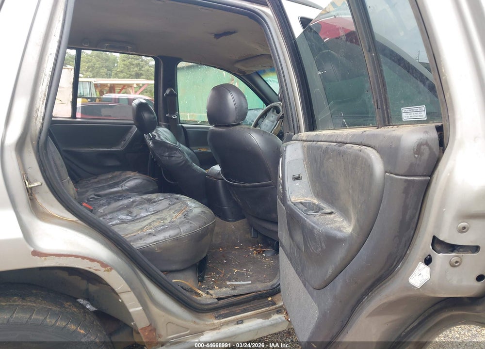 2000 JEEP GRAND CHEROKEE LAREDO VIN: 1J4G248N2YC387011