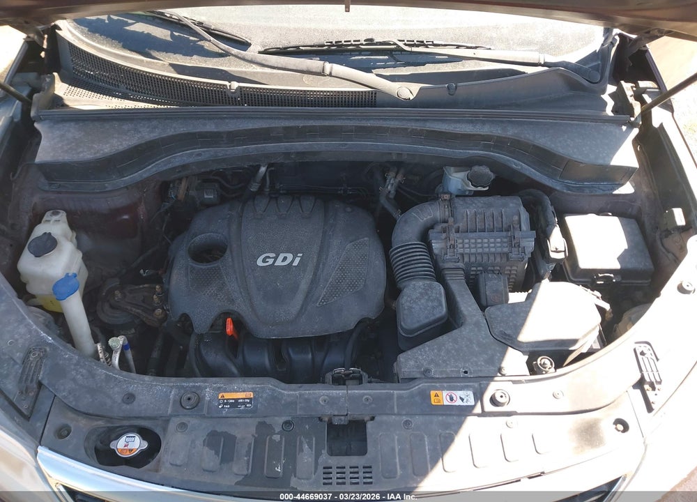 2015 KIA SORENTO LX VIN: 5XYKT4A66FG597765