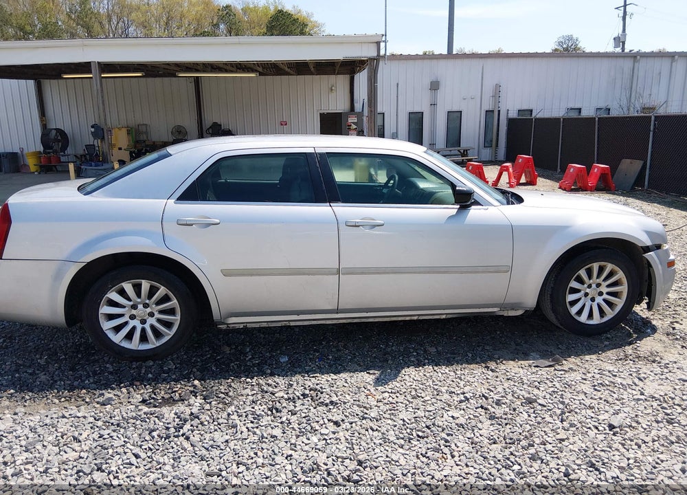 2005 CHRYSLER 300 VIN: 2C3JA43R55H569937
