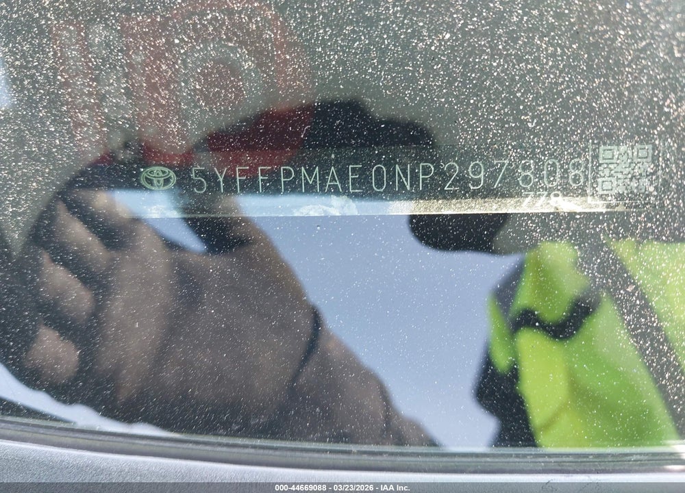 2022 TOYOTA COROLLA XLE VIN: 5YFFPMAE0NP297808