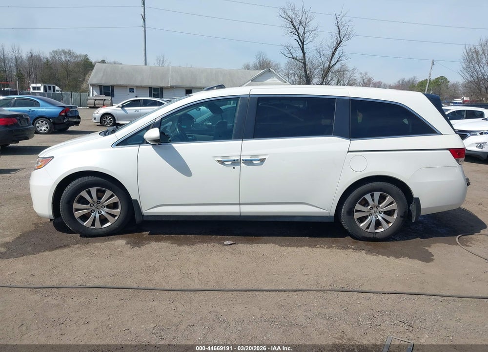 2016 HONDA ODYSSEY EX-L VIN: 5FNRL5H60GB139853