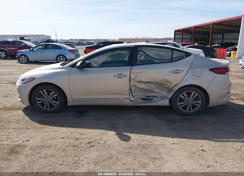 2018 HYUNDAI ELANTRA SEL VIN: KMHD84LF4JU536859