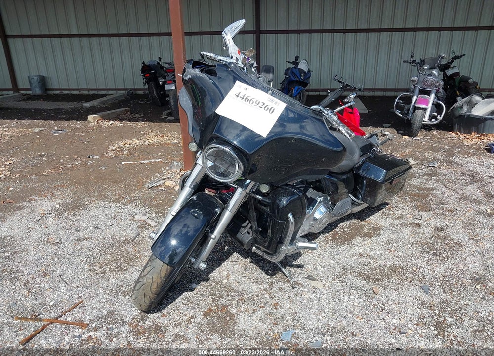 2012 HARLEY-DAVIDSON FLHX STREET GLIDE VIN: 1HD1KBM12CB629988