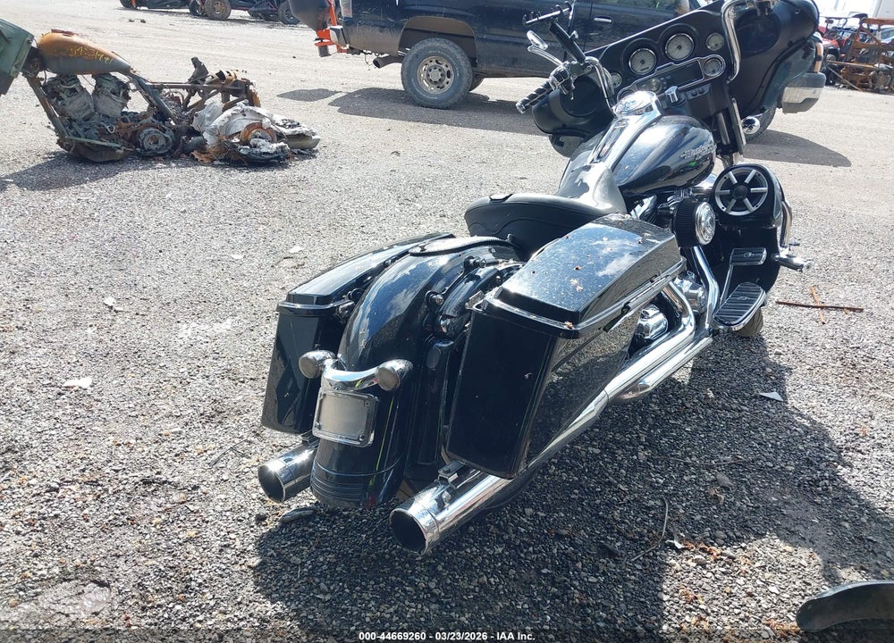2012 HARLEY-DAVIDSON FLHX STREET GLIDE VIN: 1HD1KBM12CB629988