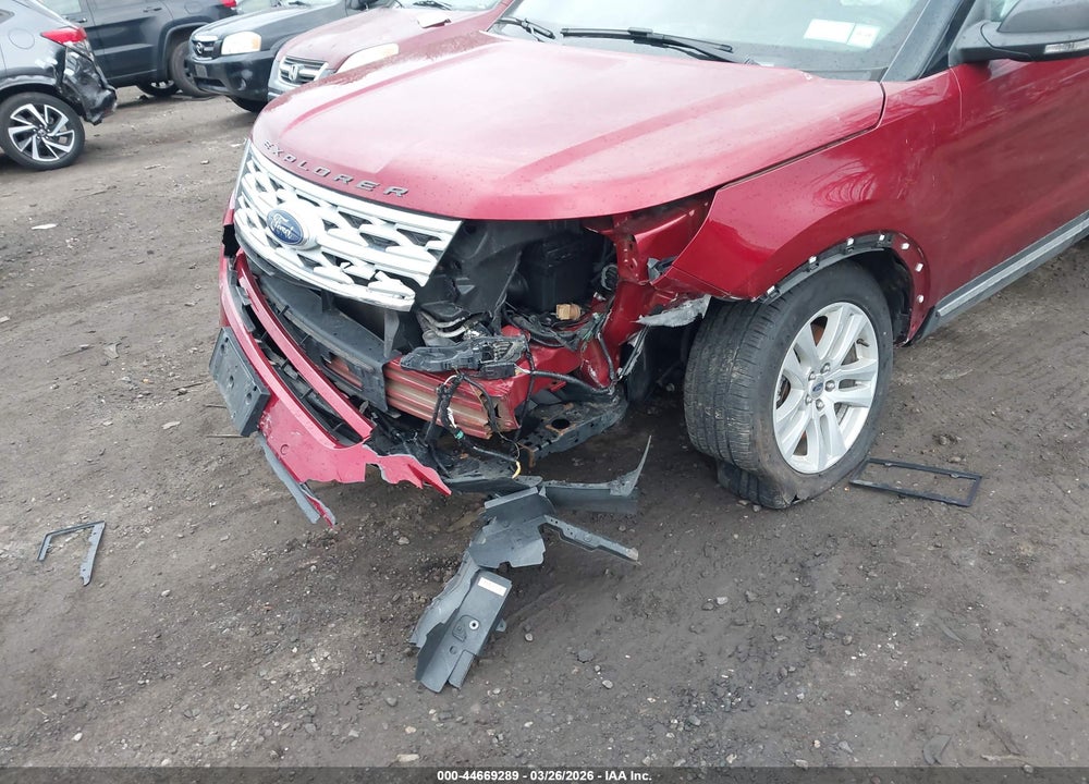 2019 FORD EXPLORER XLT VIN: 1FM5K8D8XKGA02181