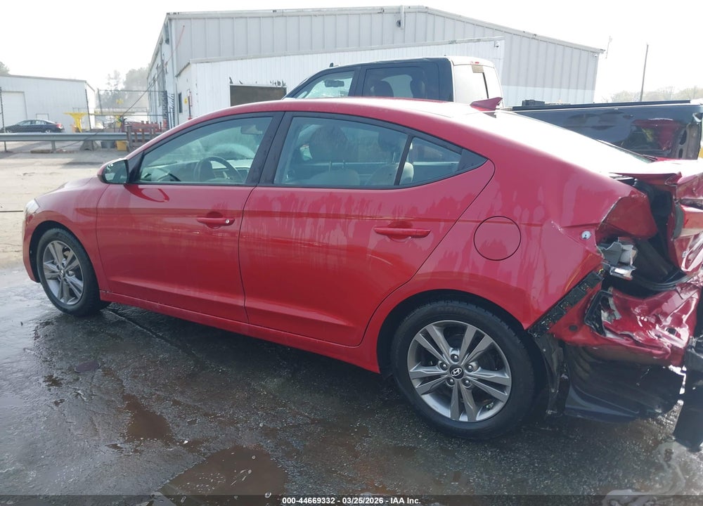 2017 HYUNDAI ELANTRA SE VIN: KMHD84LF8HU192298