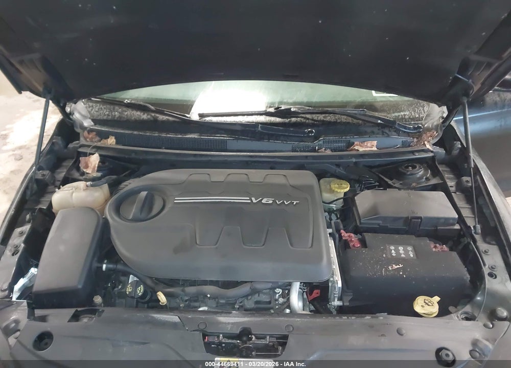 2015 CHRYSLER 200 C VIN: 1C3CCCEG7FN540134