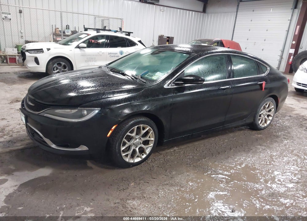 2015 CHRYSLER 200 C VIN: 1C3CCCEG7FN540134