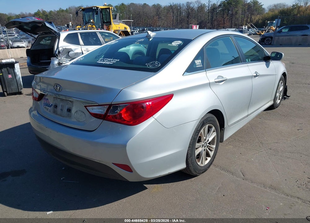 2014 HYUNDAI SONATA GLS VIN: 5NPEB4AC2EH860749