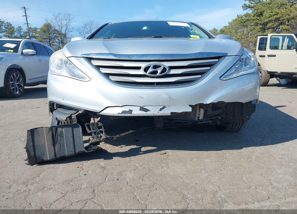 2014 HYUNDAI SONATA GLS VIN: 5NPEB4AC2EH860749