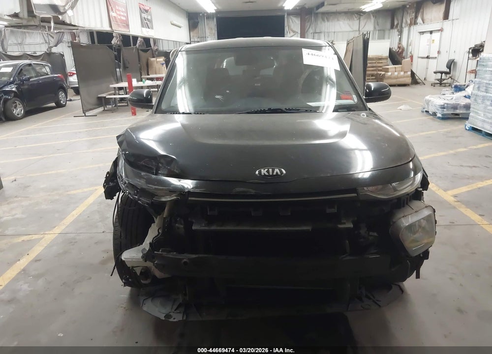 2020 KIA SOUL LX VIN: KNDJ23AU4L7735089