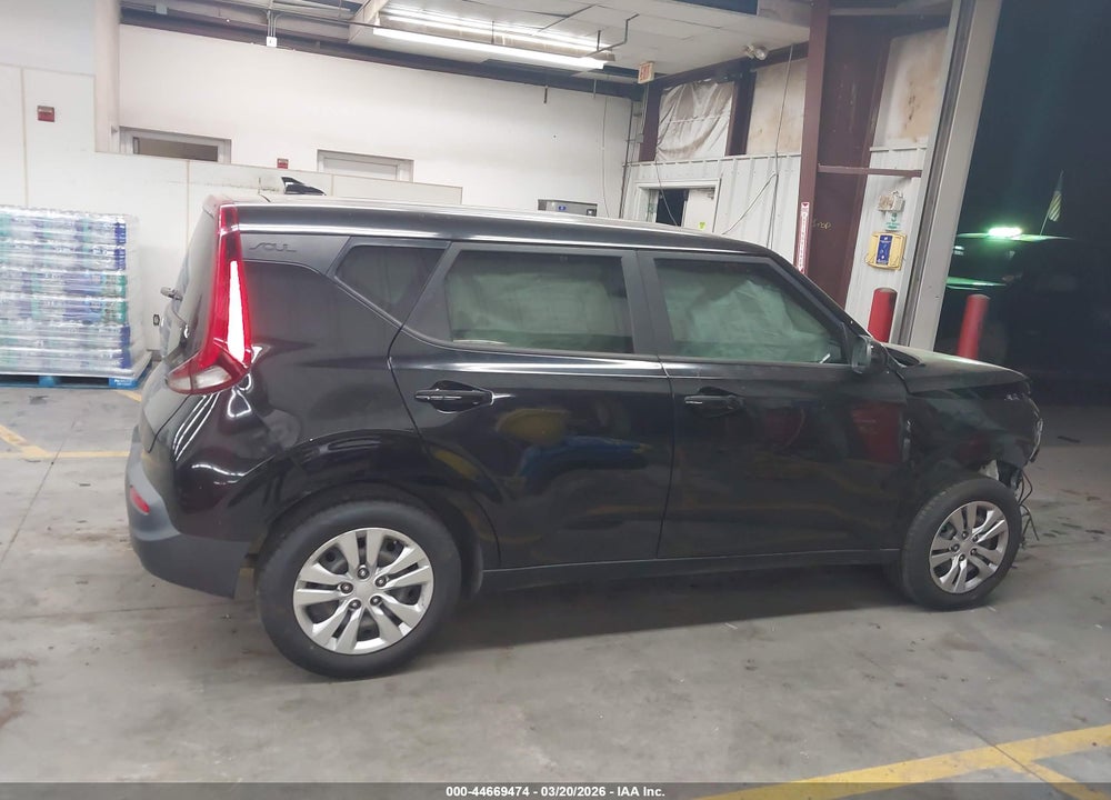 2020 KIA SOUL LX VIN: KNDJ23AU4L7735089