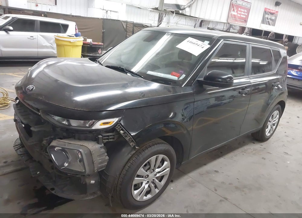 2020 KIA SOUL LX VIN: KNDJ23AU4L7735089