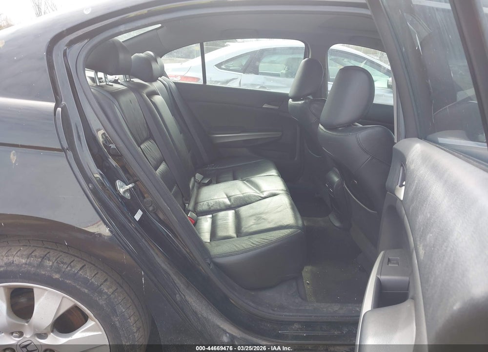 2010 HONDA ACCORD 3.5 EX-L VIN: 1HGCP3F8XAA002648