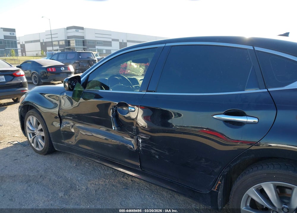 2013 INFINITI M37 VIN: JN1BY1AP8DM511377