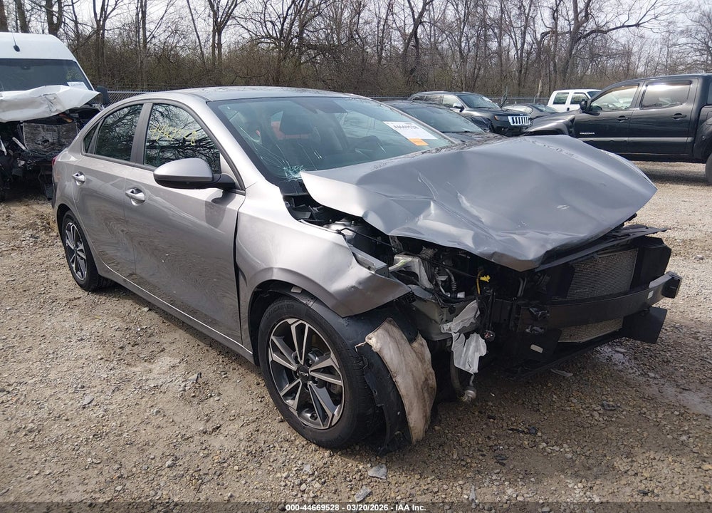 2023 KIA FORTE LXS VIN: 3KPF24AD4PE646947
