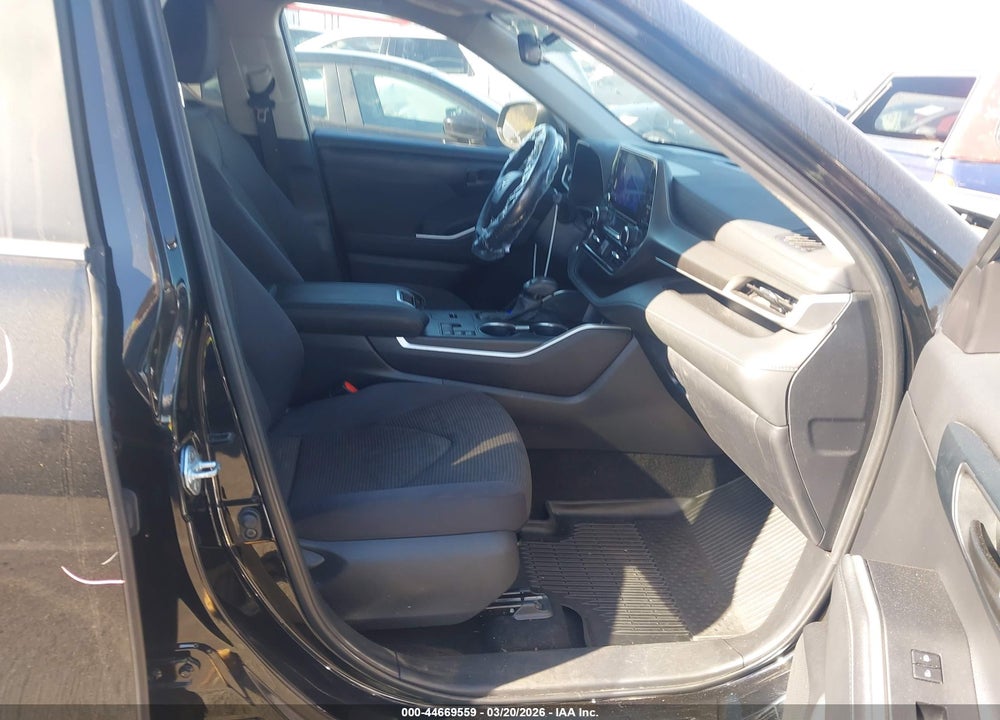 2024 TOYOTA HIGHLANDER HYBRID LE VIN: 5TDBBRCH2RS140618