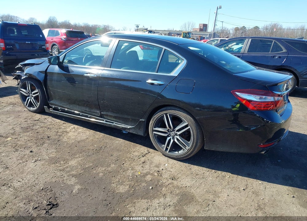2017 HONDA ACCORD SPORT SE VIN: 1HGCR2F18HA056239