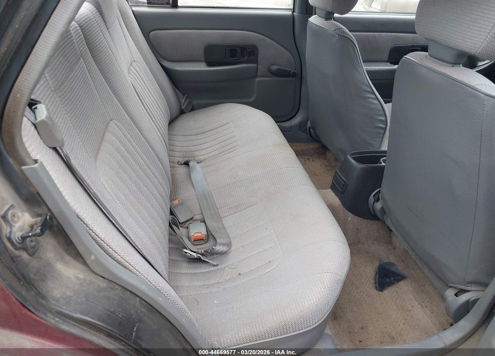 1995 SATURN SL VIN: 1G8ZF5282SZ170763