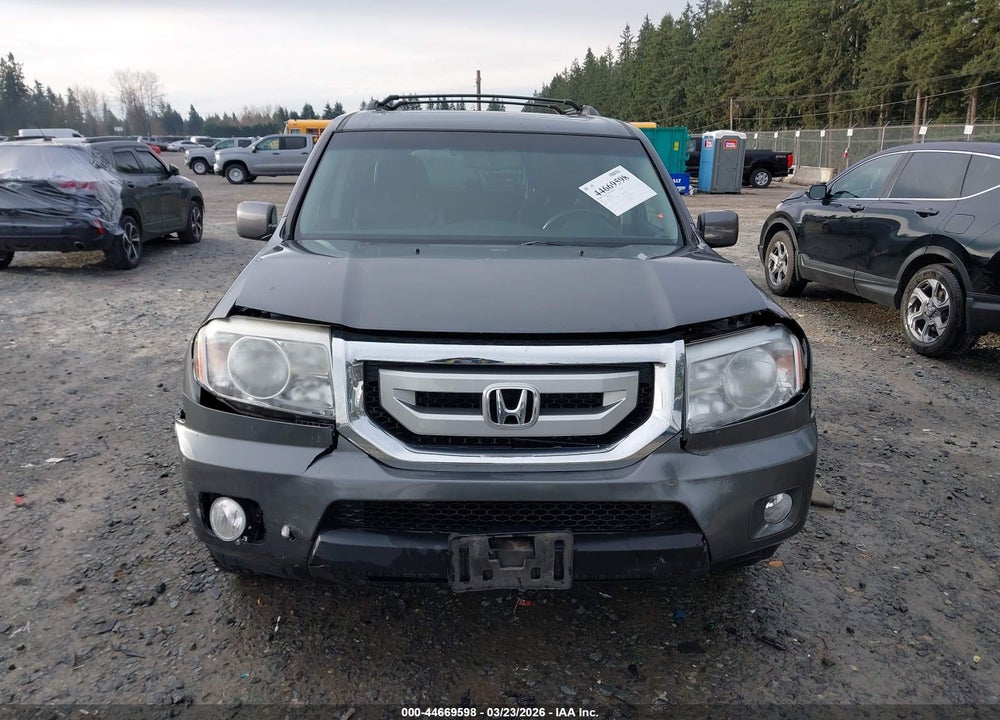 2011 HONDA PILOT EX-L VIN: 5FNYF4H61BB016116