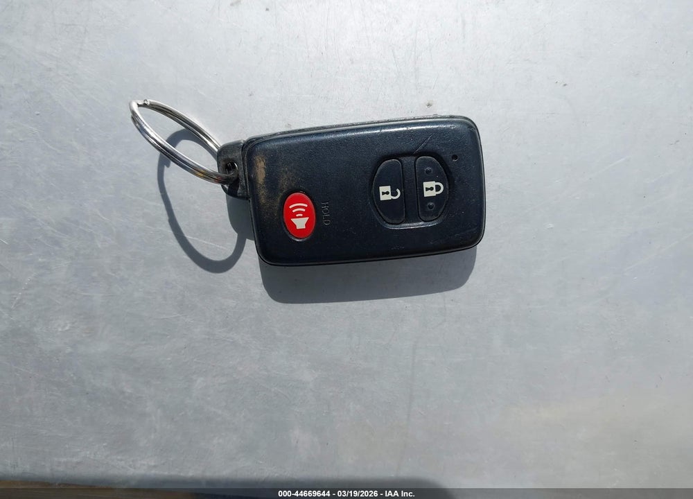 2010 TOYOTA PRIUS III VIN: JTDKN3DU2A0091153