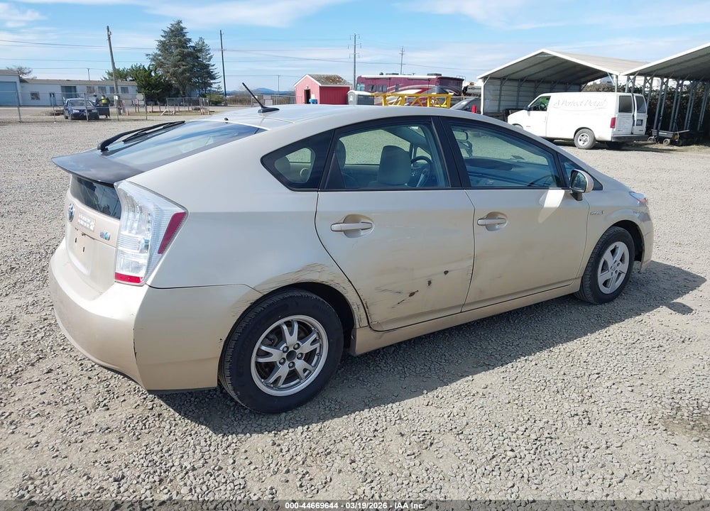 2010 TOYOTA PRIUS III VIN: JTDKN3DU2A0091153