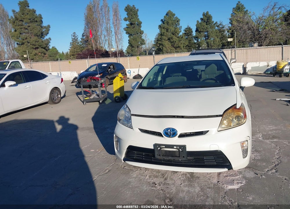 2015 TOYOTA PRIUS TWO VIN: JTDKN3DU9F2002349