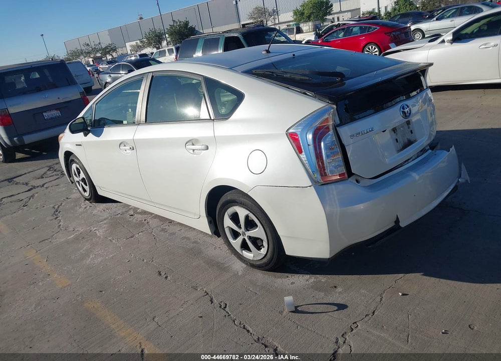 2015 TOYOTA PRIUS TWO VIN: JTDKN3DU9F2002349
