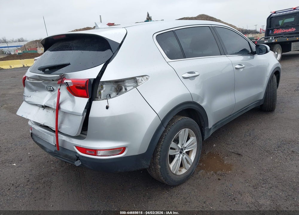 2019 KIA SPORTAGE LX VIN: KNDPM3AC5K7542573
