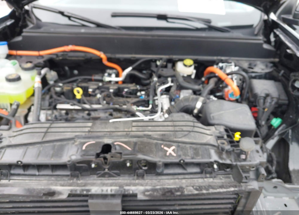 2025 FORD MAVERICK XLT VIN: 3FTTW8J37SRB50449