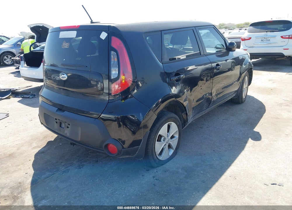 2015 KIA SOUL VIN: KNDJN2A23F7748307