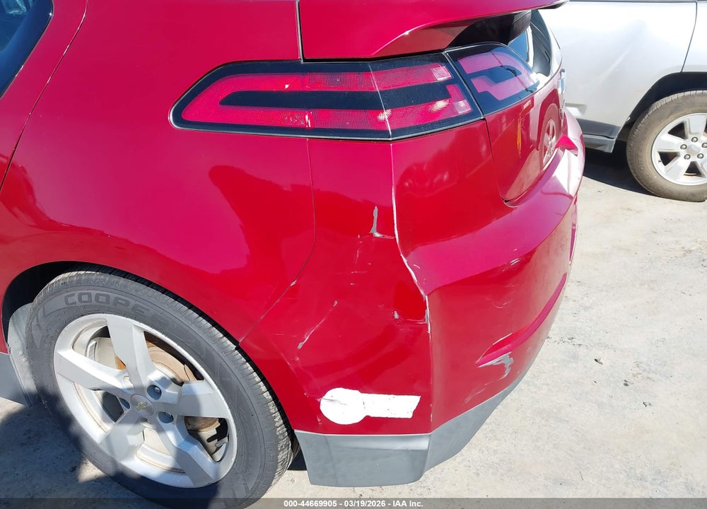 2015 CHEVROLET VOLT VIN: 1G1RC6E48FU138005
