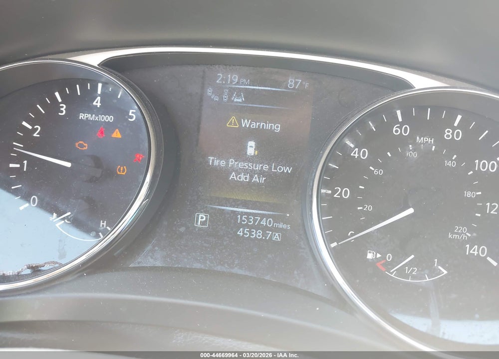2015 NISSAN ROGUE SL VIN: 5N1AT2MT7FC771148