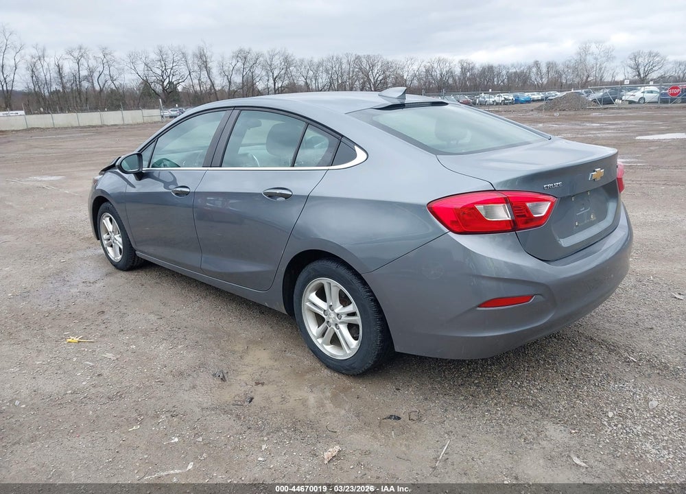2018 CHEVROLET CRUZE LT AUTO VIN: 1G1BE5SM0J7211563