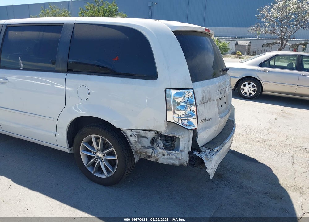 2014 DODGE GRAND CARAVAN R/T VIN: 2C4RDGEG8ER278071